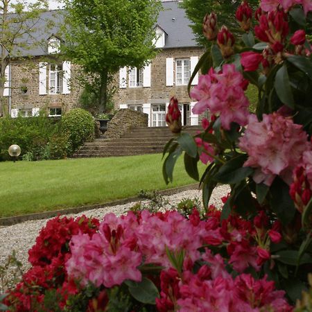 Logis Hotel Du Chateau Combourg Restaurant billede